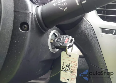 2011 Subaru Legacy 2.5I z USA, uszkodzony, nr VIN 4S3BMBA6XB3232554